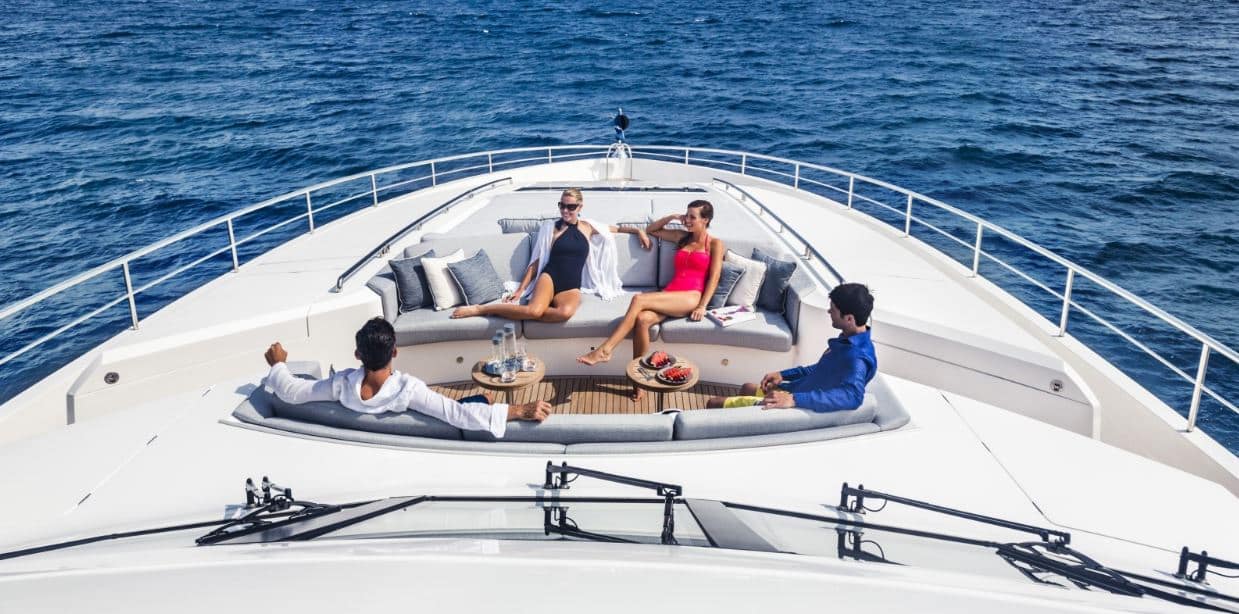 yacht rental